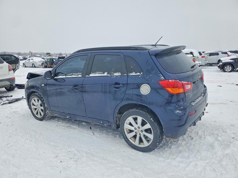 Photo 2 from auction – 2012 MITSUBISHI OUTLANDER with VIN JA4AR4AU3CZ008901