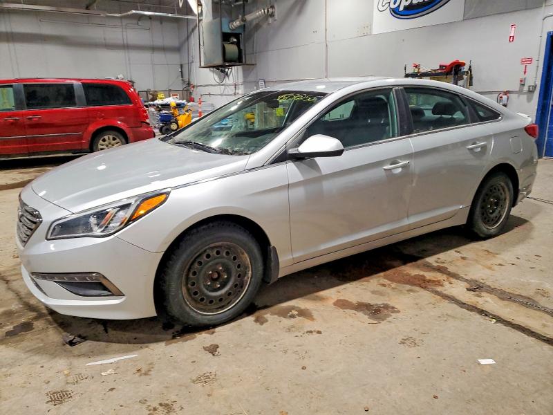 HYUNDAI SONATA SE 2016 with VIN 5NPE24AF3GH321649 - Photo from auction