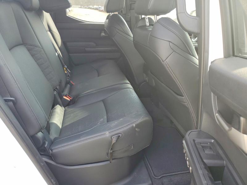 Photo 10 from auction – 2024 TOYOTA TACOMA DOU with VIN 3TMLB5JN9RM059086