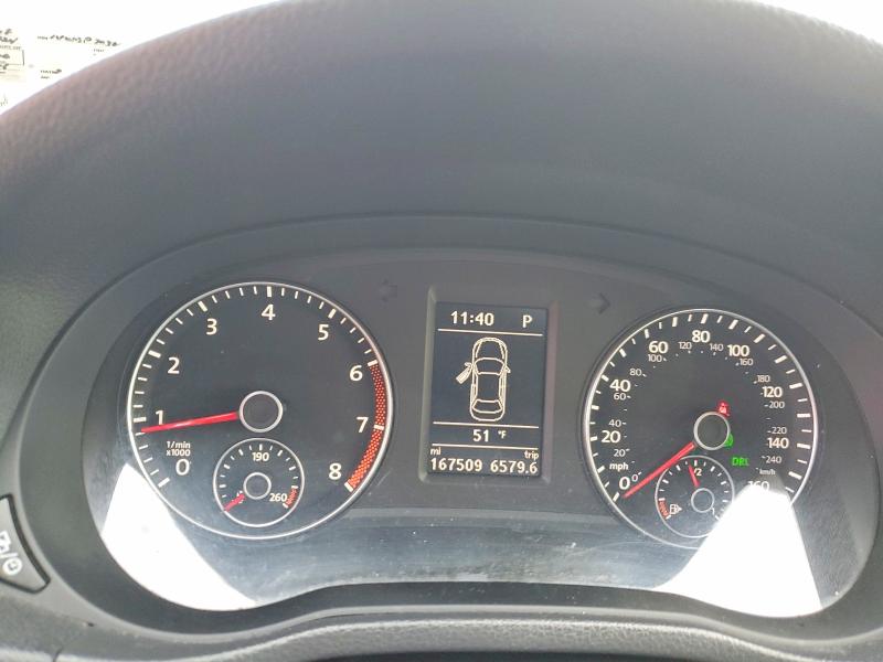 Photo 9 from auction – 2014 VOLKSWAGEN PASSAT SE with VIN 1VWBP7A36EC002408