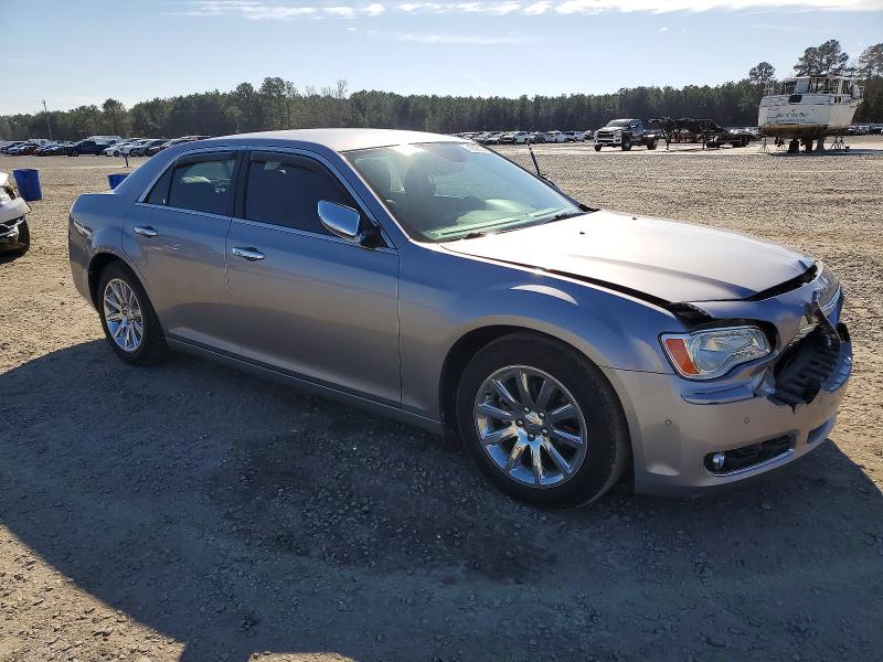 Photo 4 from auction – 2014 CHRYSLER 300C with VIN 2C3CCAEG9EH181218