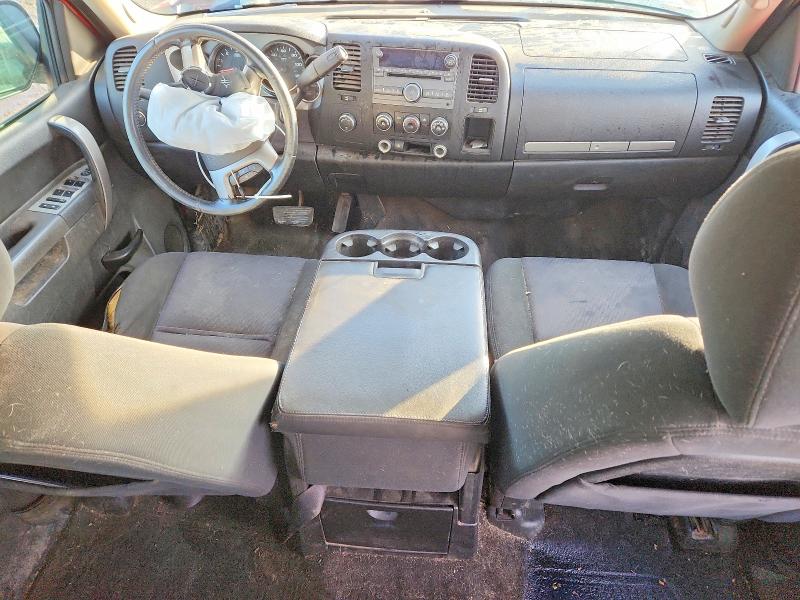 Photo 8 from auction – 2011 CHEVROLET SILVERADO with VIN 3GCPKSEA1BG133743