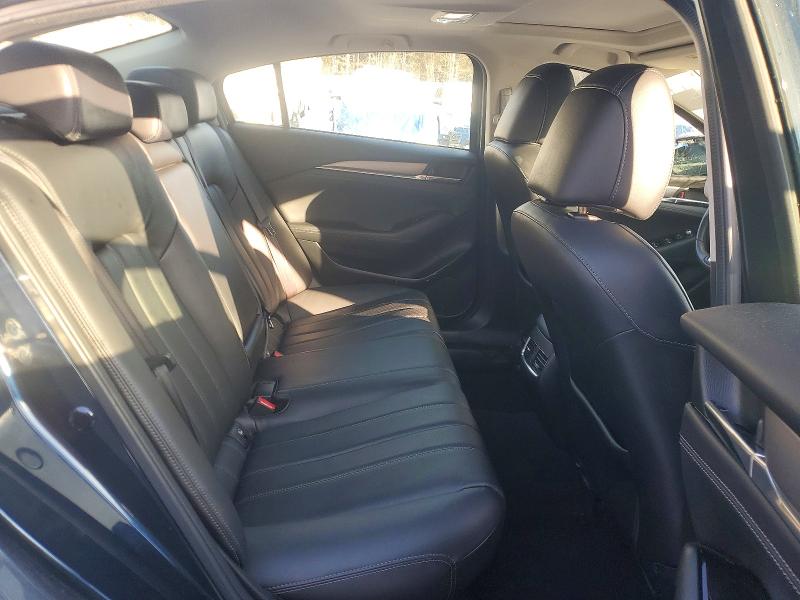 Photo 10 from auction – 2018 MAZDA 6 with VIN JM1GL1VM1J1308362