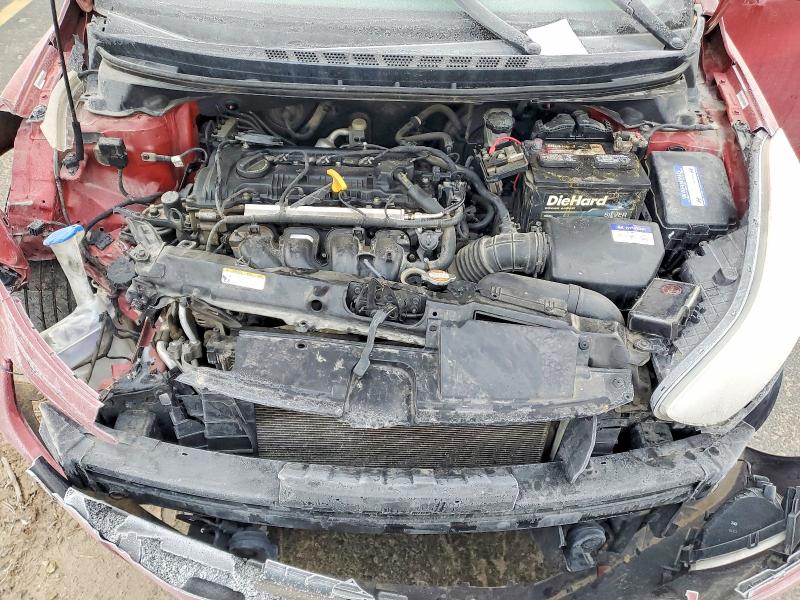 Photo 11 from auction – 2012 HYUNDAI ELANTRA GL with VIN KMHDH4AE5CU178488