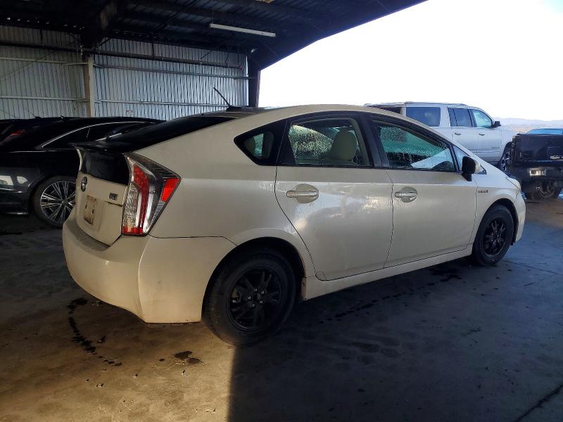 Photo 3 from auction – 2014 TOYOTA PRIUS with VIN JTDKN3DU0E1817110