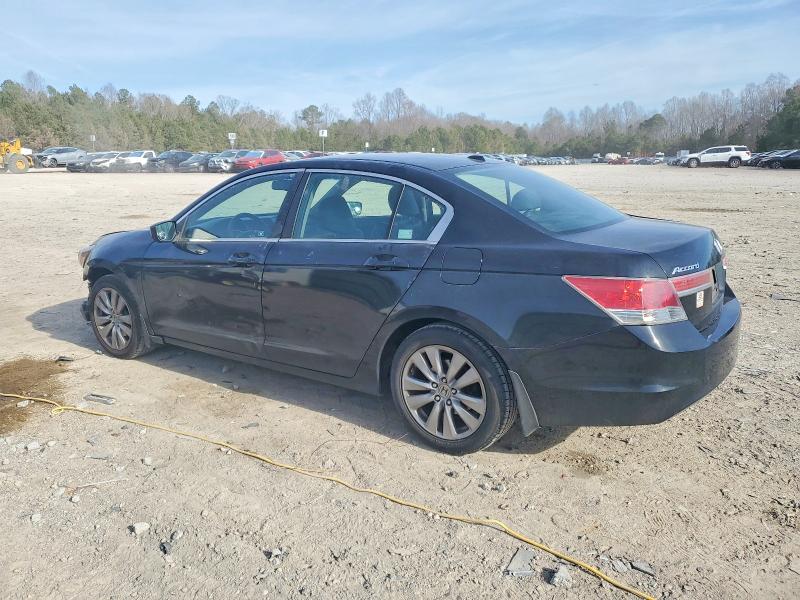 Photo 2 from auction – 2012 HONDA ACCORD with VIN 1HGCP2F82CA194547