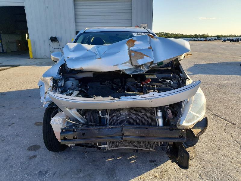 Photo 5 from auction – 2017 NISSAN VERSA S with VIN 3N1CN7AP5HK435736