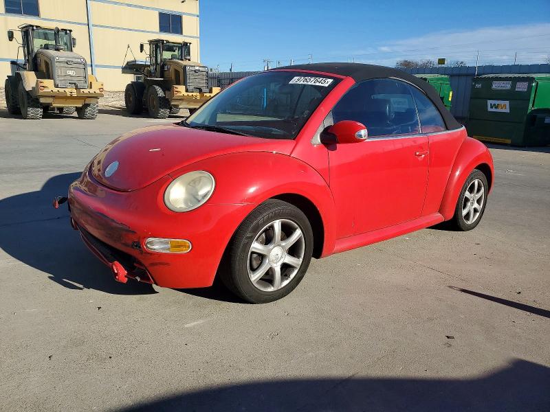 VOLKSWAGEN NEW BEETLE 2004 with VIN 3VWCD21Y24M303590 - Photo from auction