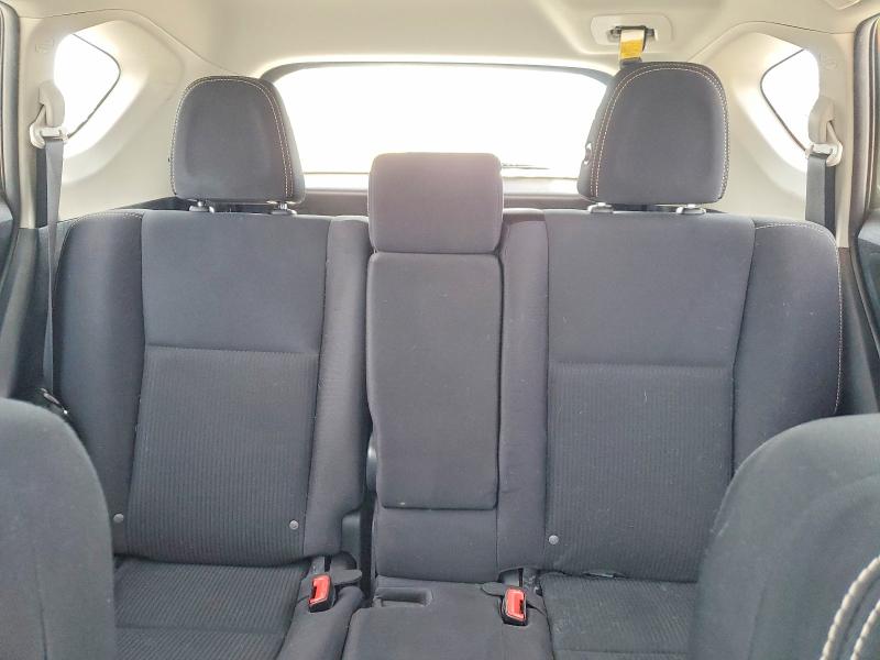 Photo 10 from auction – 2013 TOYOTA RAV4 XLE with VIN 2T3RFREV2DW049393