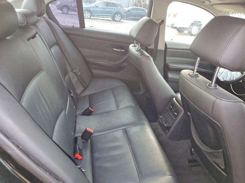 Photo 10 from auction – 2007 BMW 328 XI with VIN WBAVC93577KZ70691