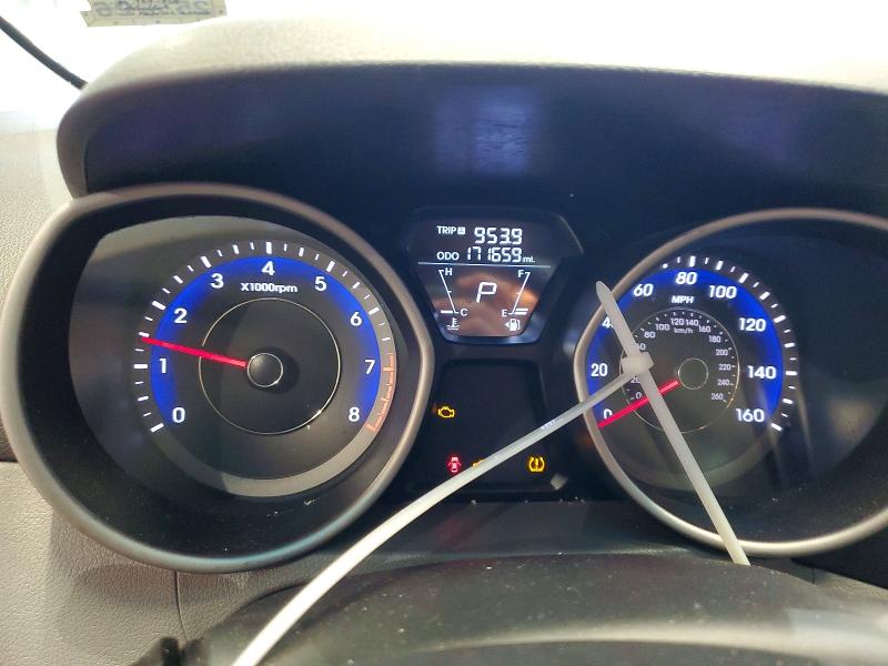 Photo 9 from auction – 2013 HYUNDAI ELANTRA with VIN KMHDH4AE1DU720574