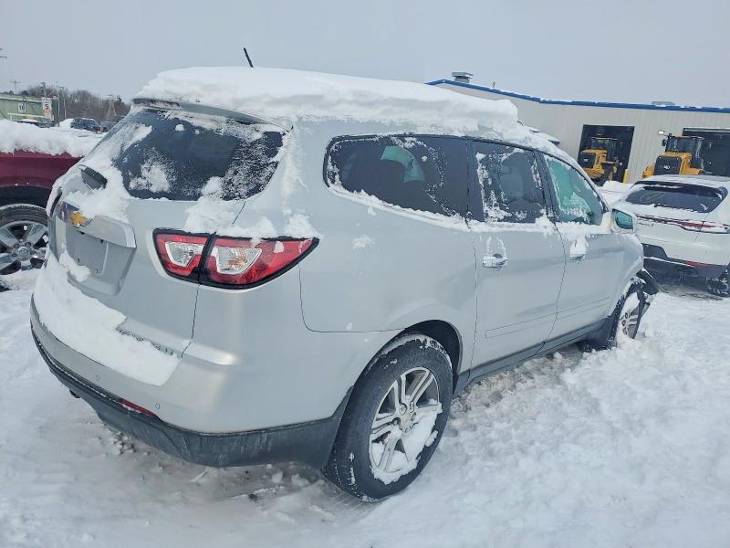 Photo 3 from auction – 2015 CHEVROLET TRAVERSE L with VIN 1GNKVGKD2FJ301611