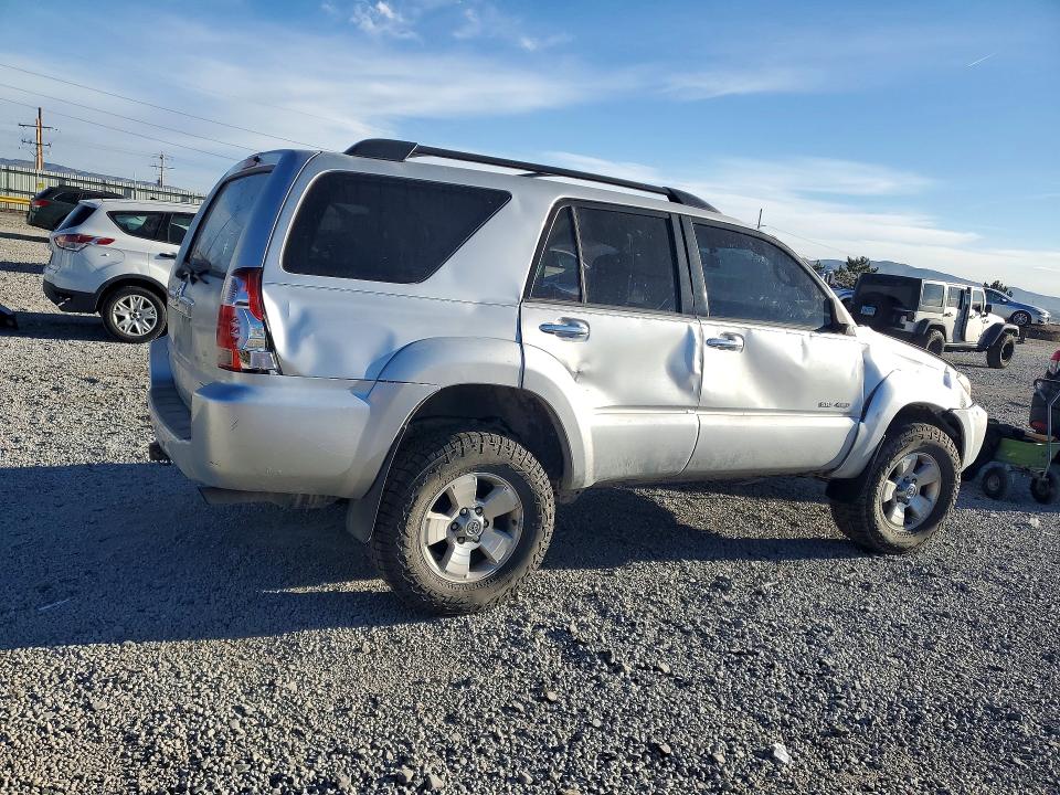 Photo 3 from auction – 2007 TOYOTA 4RUNNER SR with VIN JTEBU14R378088867