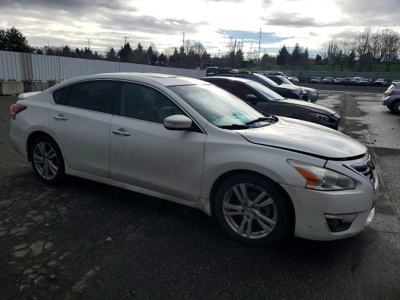 Photo 4 from auction – 2015 NISSAN ALTIMA with VIN 1N4BL3AP9FC132197