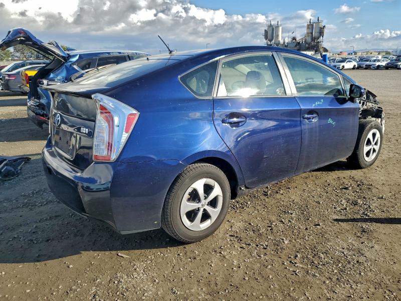 Фото 3 с аукциона – 2015 TOYOTA PRIUS с VIN JTDKN3DU2F1897205