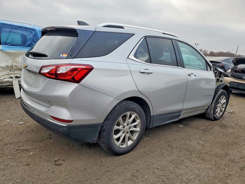 Photo 3 from auction – 2018 CHEVROLET EQUINOX LT with VIN 2GNAXJEV4J6125092