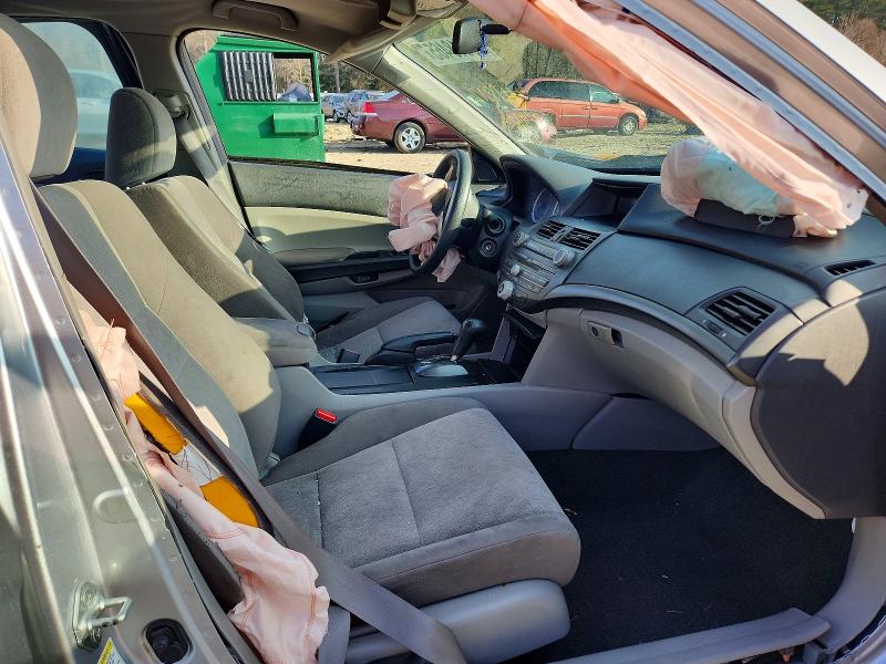 Photo 7 from auction – 2010 HONDA ACCORD LXP with VIN 1HGCP2F41AA004084