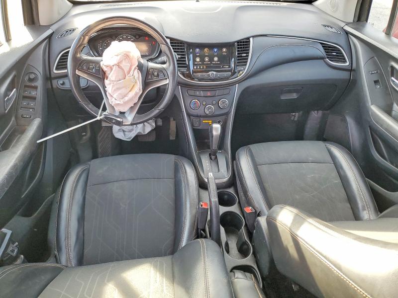 Photo 8 from auction – 2020 CHEVROLET TRAX 1LT with VIN 3GNCJLSB4LL167261