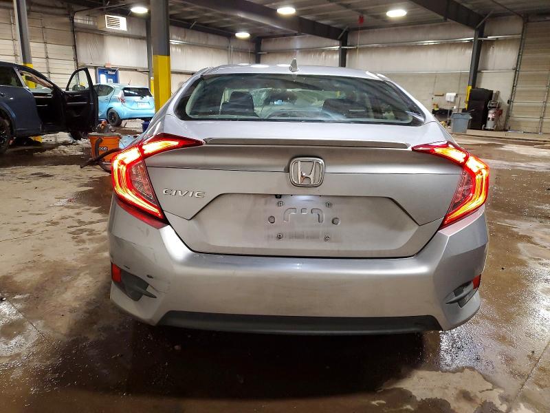 Photo 6 from auction – 2017 HONDA CIVIC with VIN 19XFC1F35HE205759
