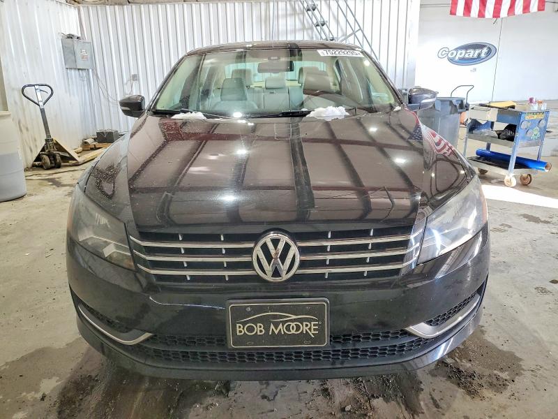 Photo 5 from auction – 2014 VOLKSWAGEN PASSAT with VIN 1VWBN7A39EC076105