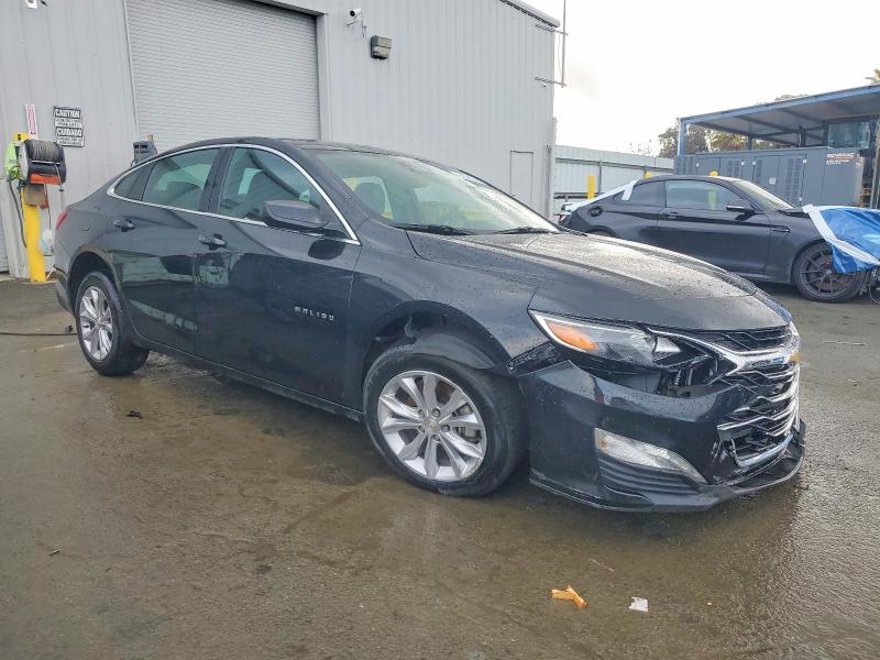 Photo 4 from auction – 2023 CHEV MALIBU with VIN 1G1ZD5ST4PF206194