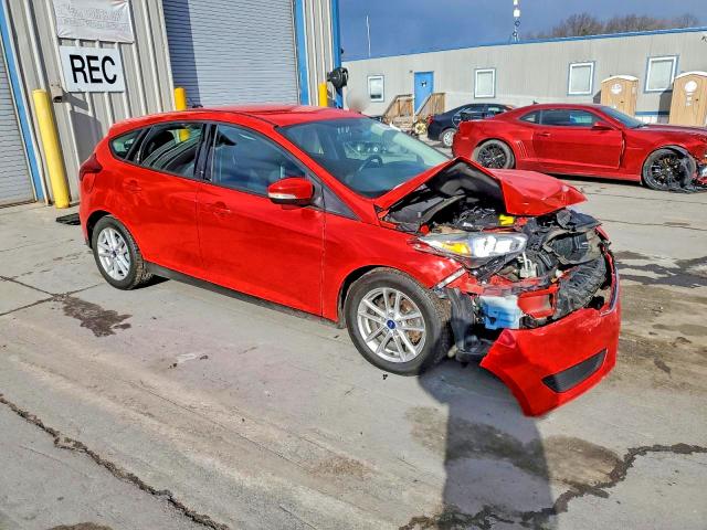 Photo 4 from auction – 2016 FORD FOCUS SE with VIN 1FADP3K20GL401303