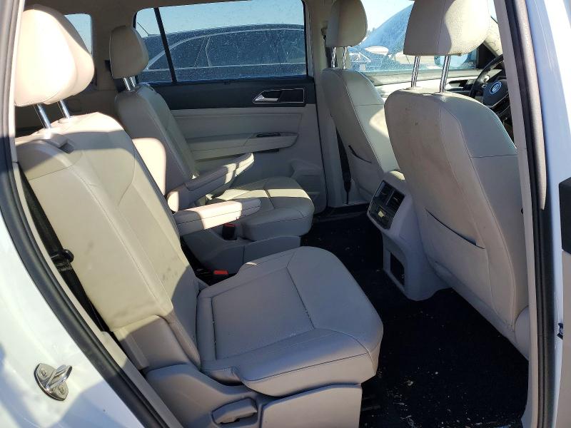 Photo 11 from auction – 2019 VOLKSWAGEN ATLAS SE with VIN 1V2LR2CA6KC537071