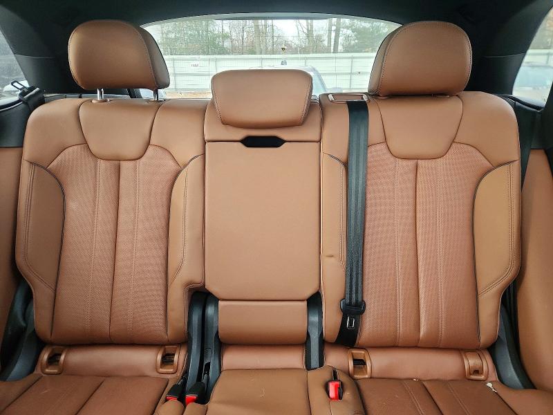 Photo 10 from auction – 2021 AUDI Q5 with VIN WA1CAAFY0M2089957