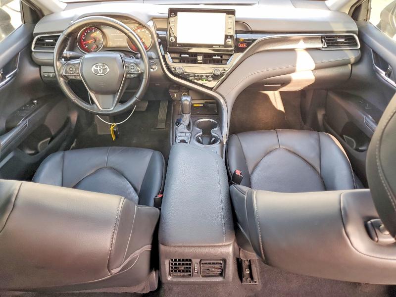 Photo 8 from auction – 2022 TOYOTA CAMRY with VIN 4T1K61AK7NU024658