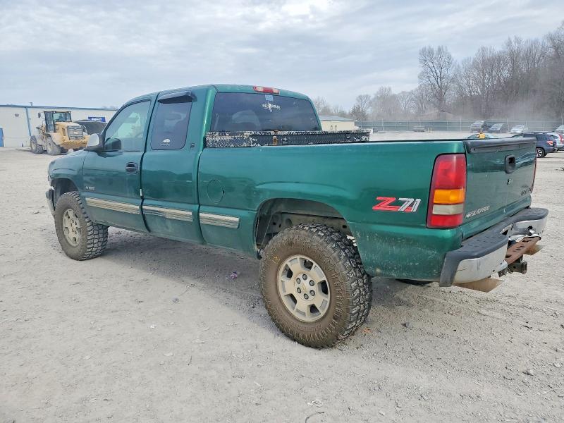 Photo 2 from auction – 1999 CHEVROLET SILVERADO with VIN 2GCEK19T6X1144492