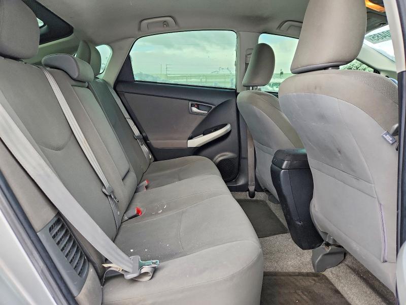 Photo 10 from auction – 2013 TOYOTA PRIUS with VIN JTDKN3DU6D5639100