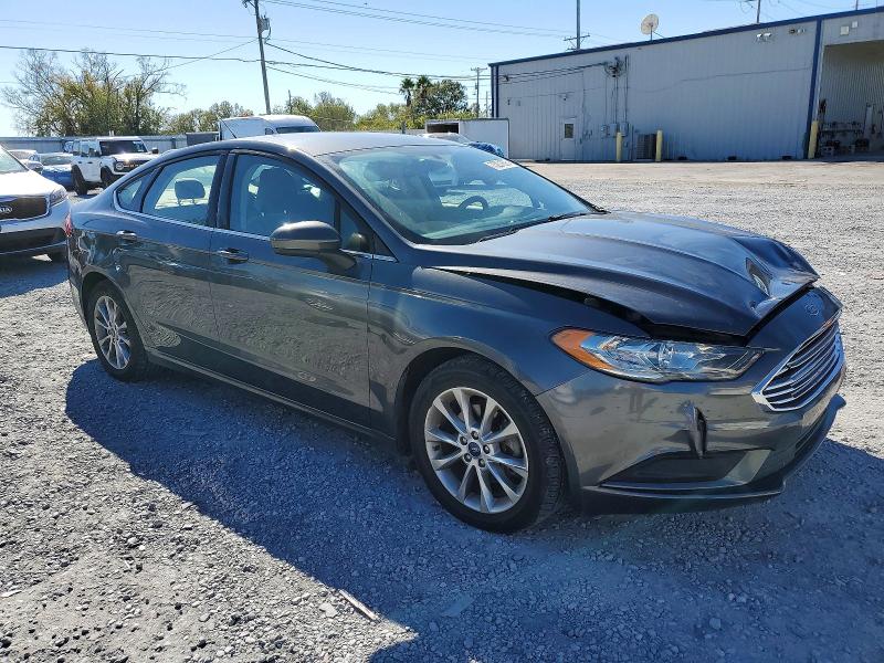 Photo 4 from auction – 2017 FORD FUSION SE with VIN 3FA6P0H76HR175054