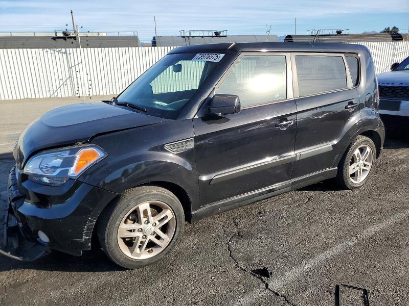 KIA SOUL + 2011 with VIN KNDJT2A28B7277805 - Photo from auction