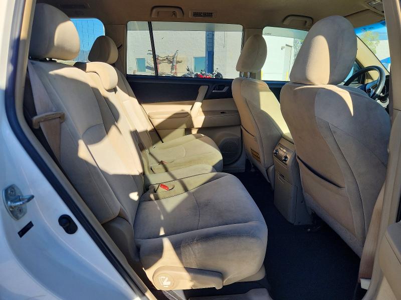 Photo 10 from auction – 2012 TOYOTA HIGHLANDER with VIN 5TDZK3EH1CS053101