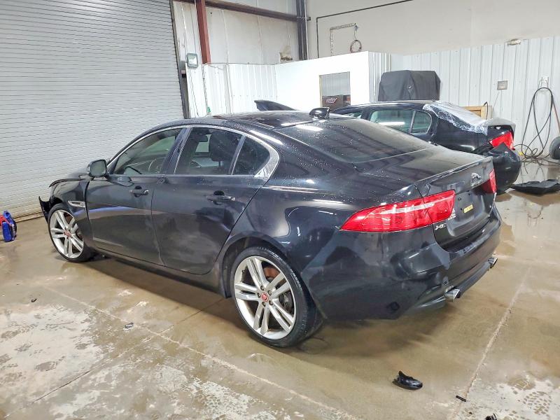 Photo 2 from auction – 2017 JAGUAR XE with VIN SAJAJ4BV7HA954219