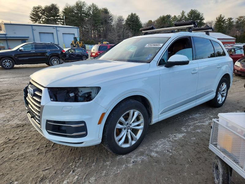 AUDI Q7 PREMIUM 2018 with VIN WA1LAAF73JD043210 - Photo from auction