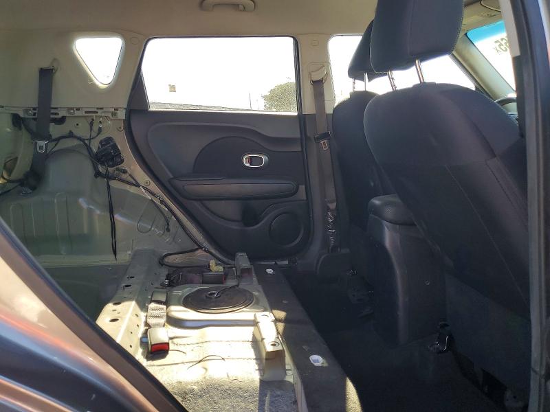 Photo 10 from auction – 2015 KIA SOUL with VIN KNDJN2A27F7168476