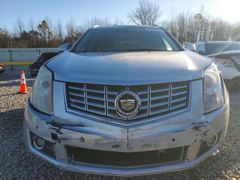 Photo 5 from auction – 2015 CADILLAC SRX PERFOR with VIN 3GYFNCE38FS633762