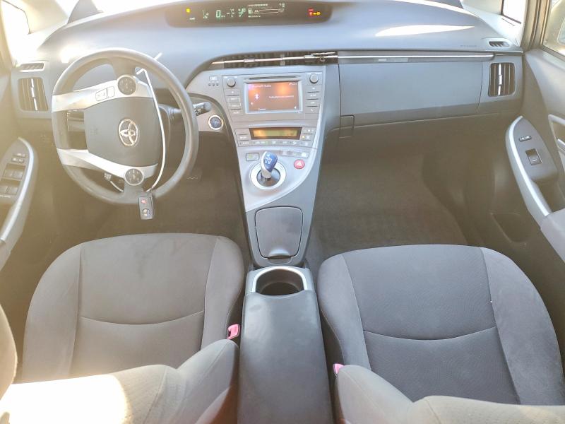Photo 8 from auction – 2012 TOYOTA PRIUS with VIN JTDKN3DU4C1505997