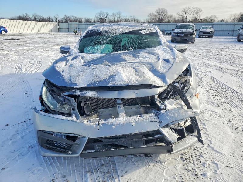 Photo 5 from auction – 2018 HONDA CIVIC EX with VIN 2HGFC2F74JH563486