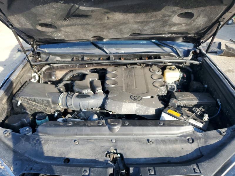 Photo 11 from auction – 2022 TOYOTA 4RUNNER with VIN JTERU5JR1N5993469