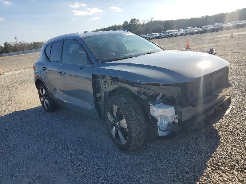 Photo 4 from auction – 2020 VOLVO XC40 T5 MO with VIN YV4162UK9L2273700