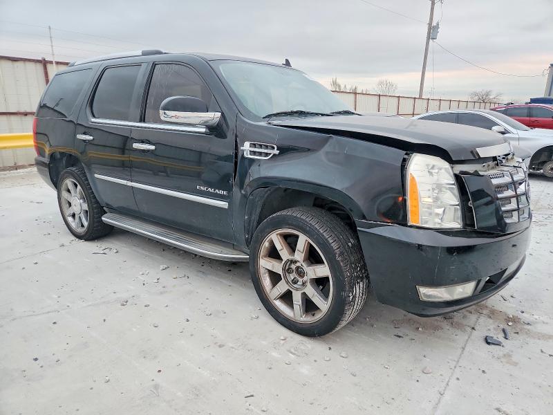 Foto 4 de la subasta – 2010 CADILLAC ESCALADE con VIN 1GYUKBEF7AR212776