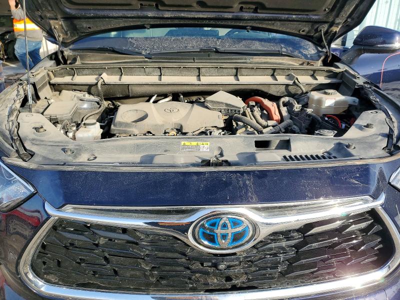 Photo 12 from auction – 2021 TOYOTA HIGHLANDER with VIN 5TDEBRCH7MS018617