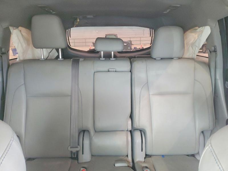 Photo 10 from auction – 2017 TOYOTA HIGHLANDER with VIN 5TDJZRFH6HS416798