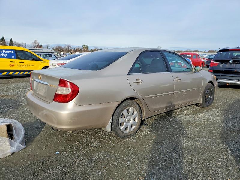 Photo 3 from auction – 2003 TOYOTA CAMRY with VIN 4T1BE32K53U653362