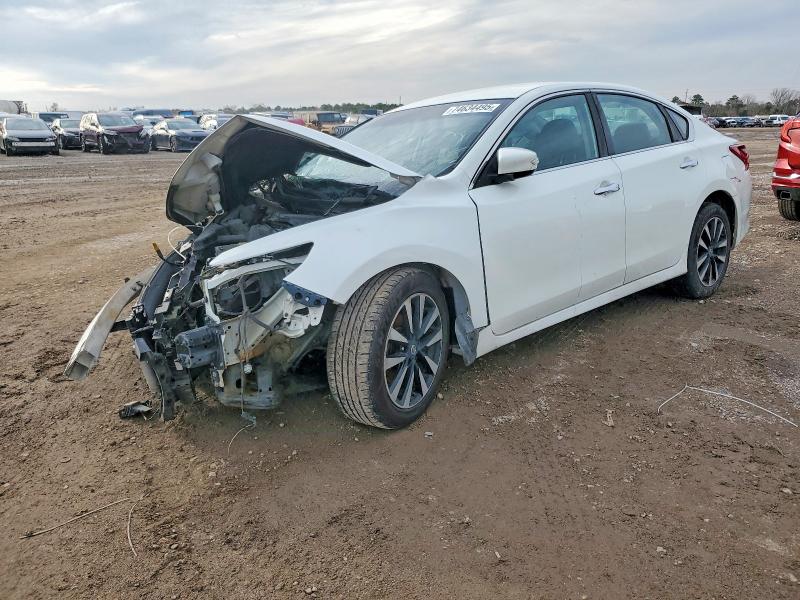 NISS ALTIMA 2018 с VIN 1N4AL3AP2JC154109 - Снимка от търг