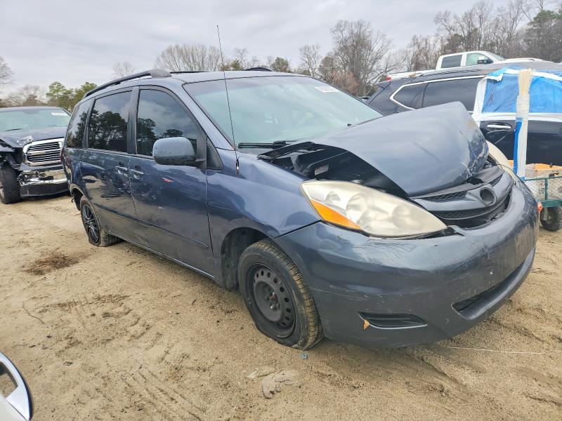 Photo 4 from auction – 2009 TOYOTA SIENNA with VIN 5TDZK23C99S258255