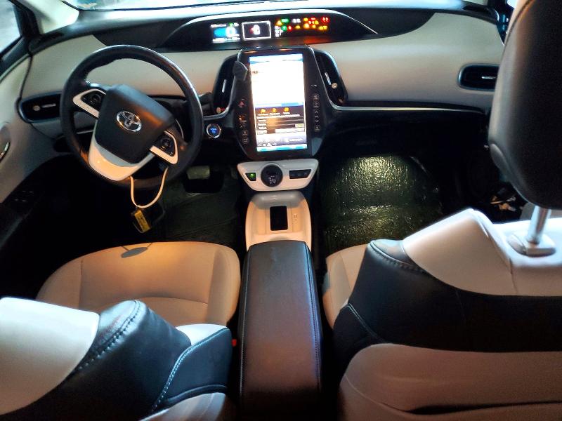 Photo 8 from auction – 2017 TOYOTA PRIUS PRIM with VIN JTDKARFP6H3064892