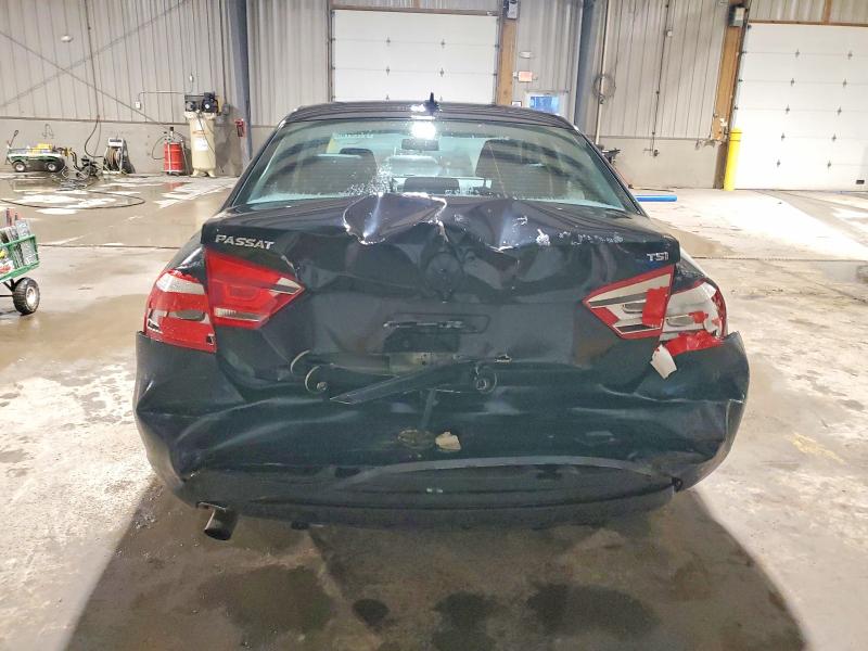 Photo 6 from auction – 2015 VOLKSWAGEN PASSAT with VIN 1VWAT7A34FC002948